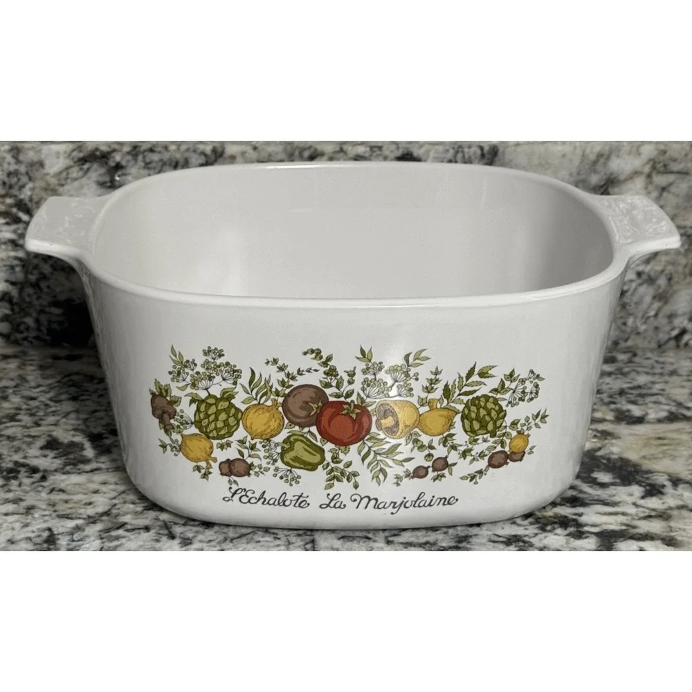 Corning Ware Spice of Life L'Echalote La Marjolaine A-3-B 3 Qt. Plastic Lid-READ